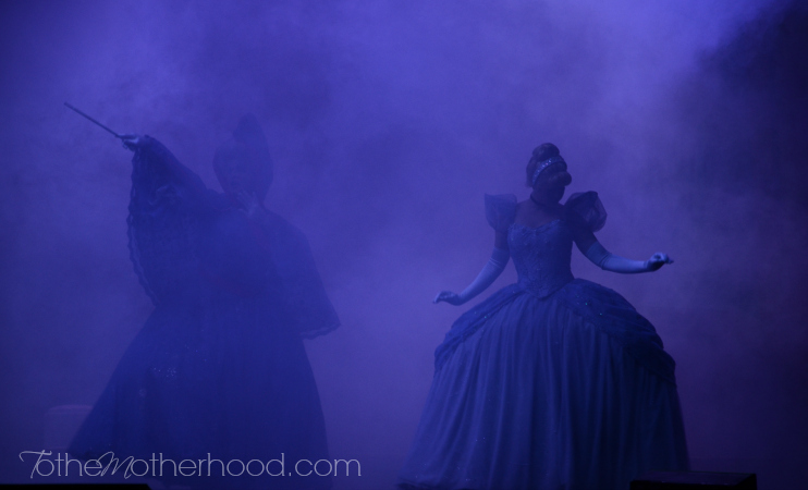 Cinderella Transformation at Disney Live Three Classic Fairytales