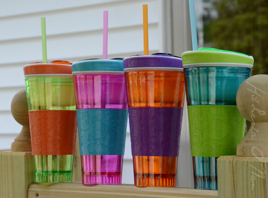 Snackeez cups make on-the-go snacking easy and mess-free