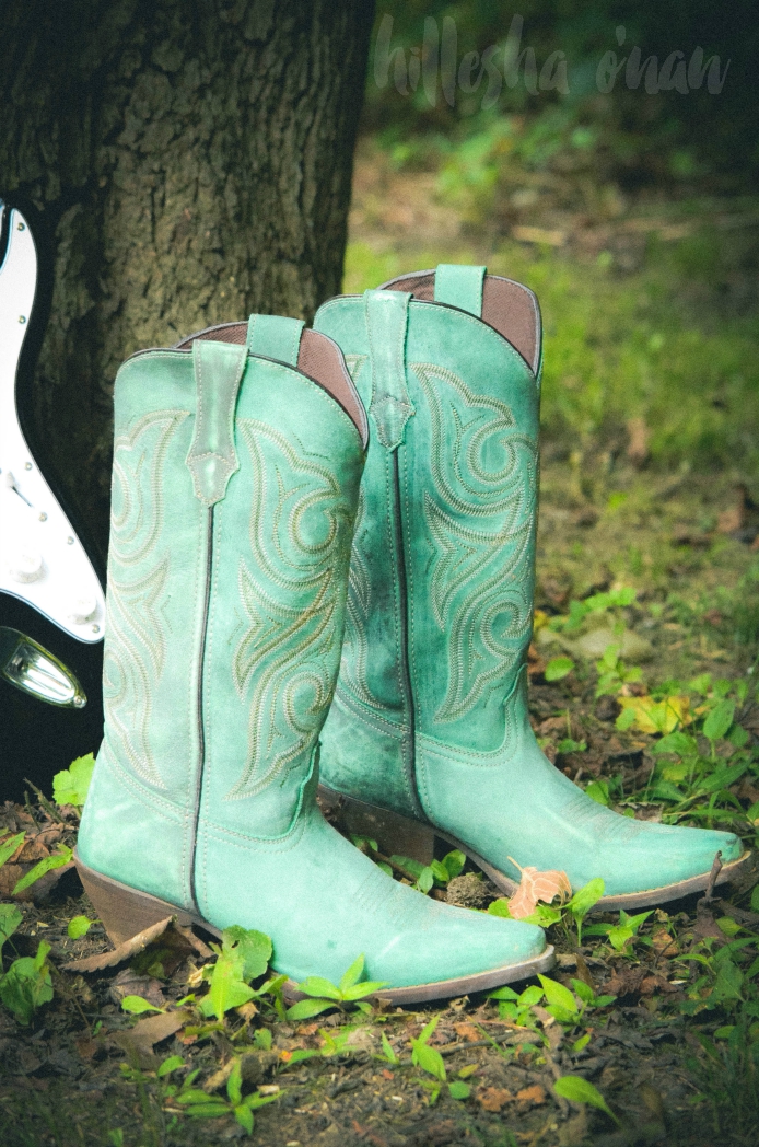 mint green cowgirl boots