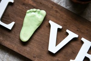Memories in Clay Wooden Live Sign with 3D Ceramic Footprint