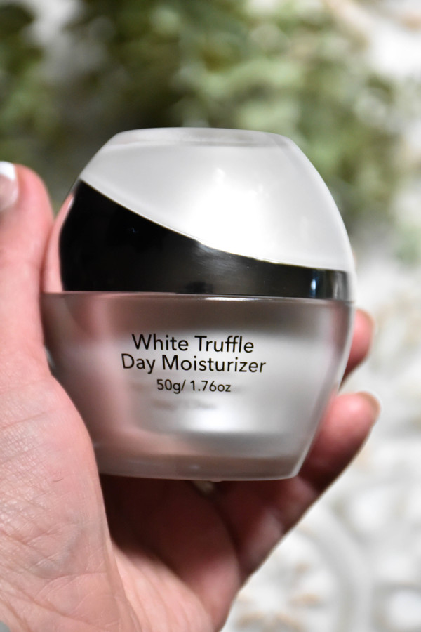 Truffoire White Truffle Day Moisturizer Review